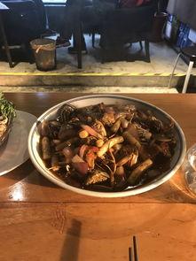 镇江银行吃瓜,揭秘背后真相与网络舆论风暴